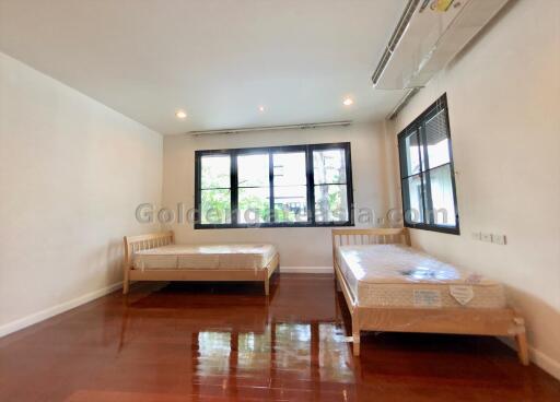 3 Bedrooms detached House with private swimming pool - Sathorn