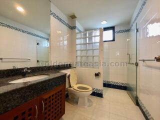 3 Bedrooms detached House with private swimming pool - Sathorn