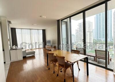 2 Bedrooms condo on high floor with balcony - Domus Sukhumvit 16