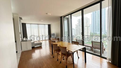 2 Bedrooms condo on high floor with balcony - Domus Sukhumvit 16