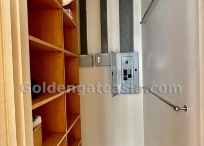 2 Bedrooms condo on high floor with balcony - Domus Sukhumvit 16