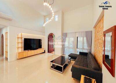 Exceptional, 3 bedroom, 3 bathroom, pool villa for sale in East Pattaya.