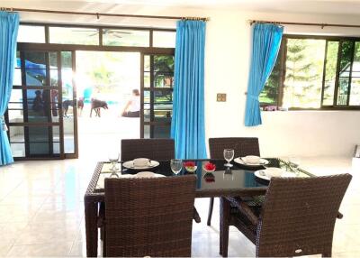 Villa  9 bedrooms  for rent in Lamai