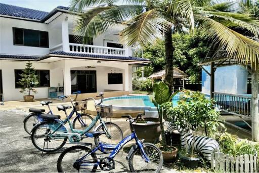 Villa  9 bedrooms  for rent in Lamai