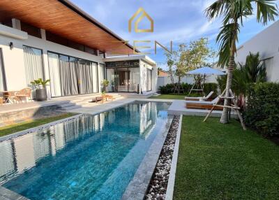 Luxury Villa with 3 Bedrooms in Bang Tao for Rent