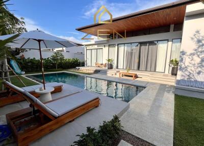 Luxury Villa with 3 Bedrooms in Bang Tao for Rent