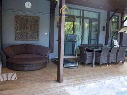 Classy Villa with 3 Bedrooms in Rawai for Rent