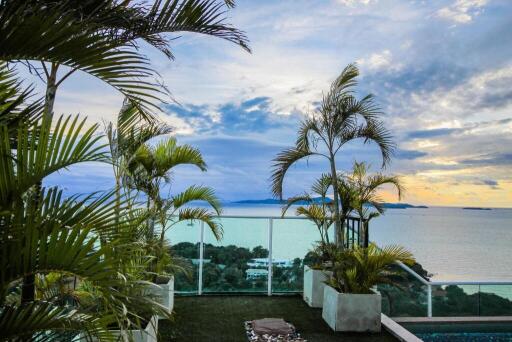 Rooftop terrace with ocean view