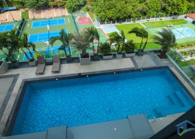 Outdoor pool and sports facilities