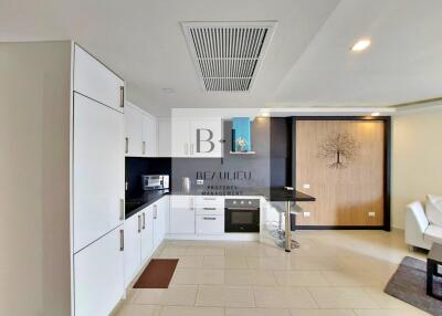 Modern Kitchen with Integrated Appliances