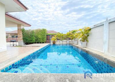 Ready to move in Luxury Pool Villa at Huai Yai