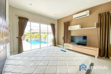 Ready to move in Luxury Pool Villa at Huai Yai