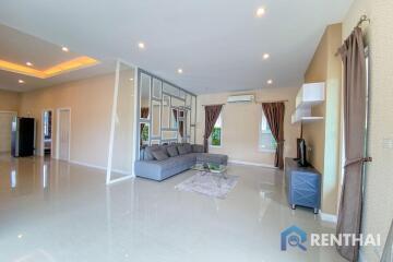 Ready to move in Luxury Pool Villa at Huai Yai