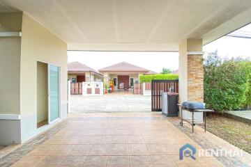 Ready to move in Luxury Pool Villa at Huai Yai