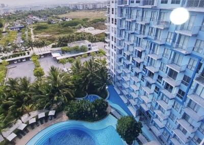 BLU Diamond  : Studio Condo With Pool View