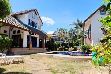 7 bedroom House in Central Park 4 East Pattaya