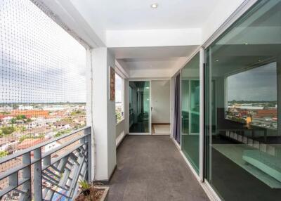 Two bedroom condo for Sale : Galare Thong Tower