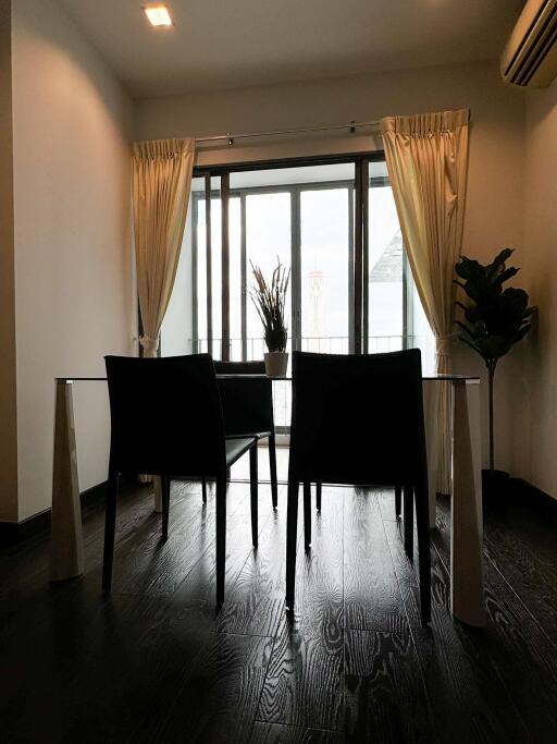 Condo for Rent at Ideo Q Phayathai