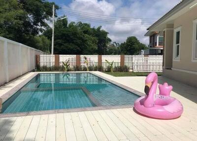 Pool Villa for Rent in Ton Pao, San Kamphaeng