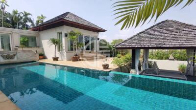 3-Bedroom Luxurious Pool villa with Stunning Mountain View