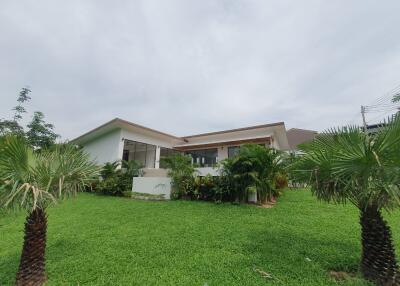 3 bedroom pool villa for sale in Koh Phangan