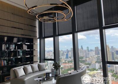 1-BR Condo at Ideo Mobi Asoke near MRT Phetchaburi