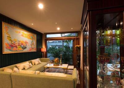 Luxury 5 Bed with private pool for sale in Saraphi, Chiang Mai