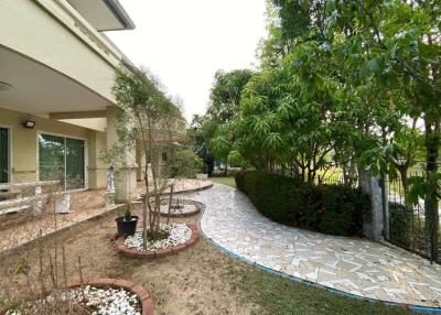 3 bed house for sale in Sankhampeang, Chiang Mai