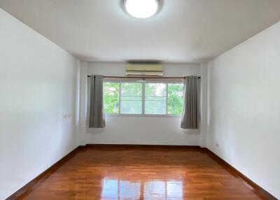 3 bed house for sale in Sankhampeang, Chiang Mai