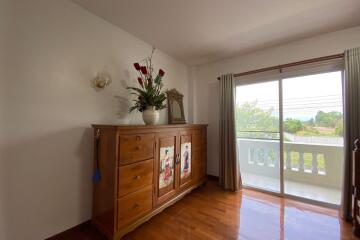 3 bed house for sale in Sankhampeang, Chiang Mai