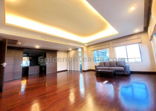 4 Bedrooms Penthouse Apartment For Rent - Sathorn