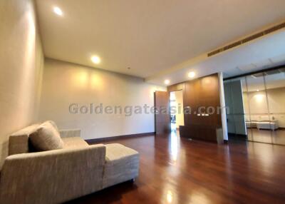 4 Bedrooms Penthouse Apartment For Rent - Sathorn