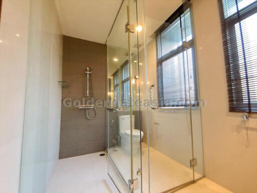 4 Bedrooms Penthouse Apartment For Rent - Sathorn