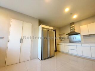 4 Bedrooms Penthouse Apartment For Rent - Sathorn