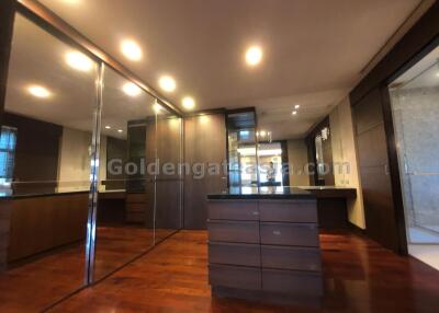 4 Bedrooms Penthouse Apartment For Rent - Sathorn