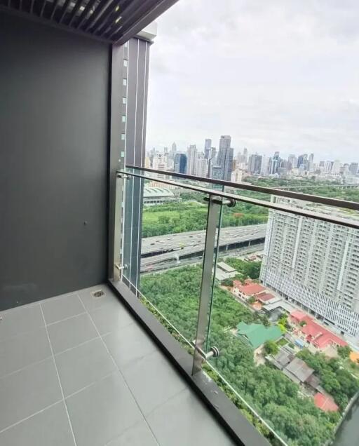 The Line Asoke Ratchada 1 bedroom condo for sale