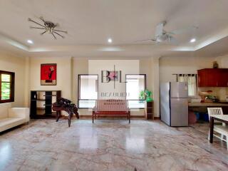 Spacious living room with modern furnishings