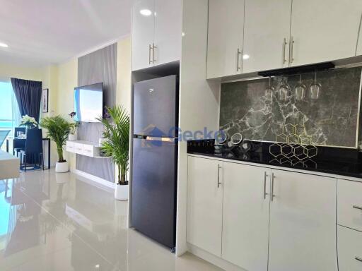 Studio Condo in View Talay 5 Jomtien C011720