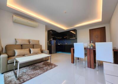 2 Bedrooms Condo in Club Royal Wongamat C011717