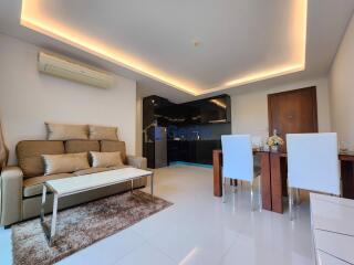 2 Bedrooms Condo in Club Royal Wongamat C011717