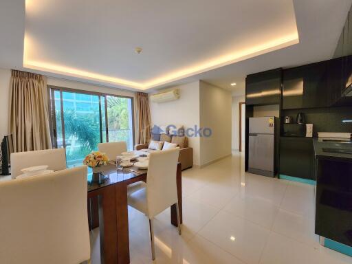 2 Bedrooms Condo in Club Royal Wongamat C011717