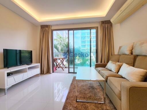 2 Bedrooms Condo in Club Royal Wongamat C011717