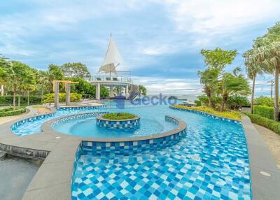 3 Bedrooms Condo in Del Mare Bang Saray C011715