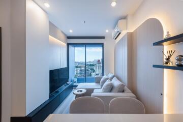 Condo for Rent at Ideo Mobi Sukhumvit 66