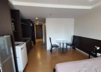 Condo for Rent at Trendy Condominium Sukhumvit 13