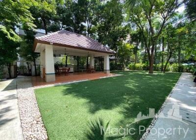 2 Bedroom Condominium for Sale in Kallista Mansion, Watthana, Bangkok