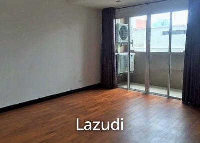 Penthouse 3 Bed 115 SQ.M. Le Nice Ekamai