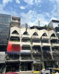 For Sale Bangkok Shophouse Sukhumvit BTS Nana Watthana