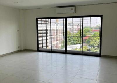 For Rent Bangkok Home Office Lat Phrao Bang Kapi