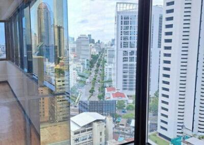 Bangkok Office  Silom BTS Sala Daeng MRT Si Lom